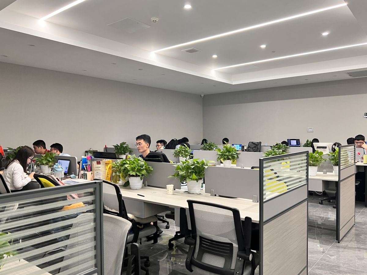 金蝶軟件營銷服務中心 打造高效軟件銷售辦公環境